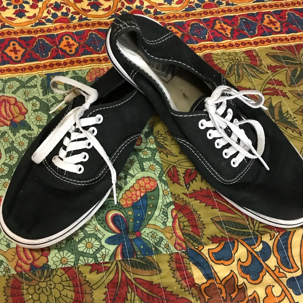 Black Vans